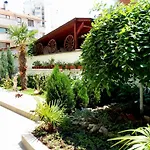 Pensiune Laguna