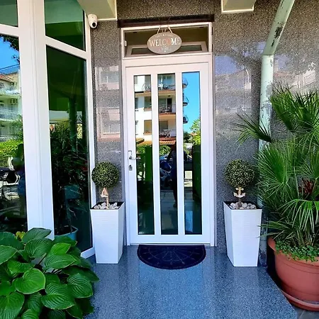 Laguna Guest house