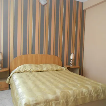 Laguna Guest house
