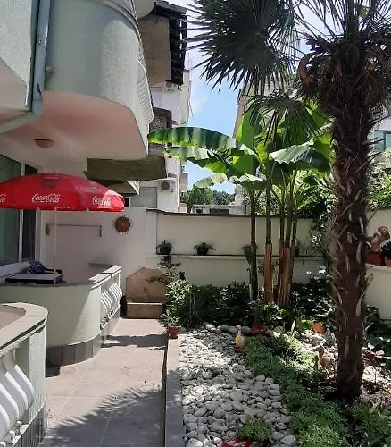 Laguna Къща за гости Китен