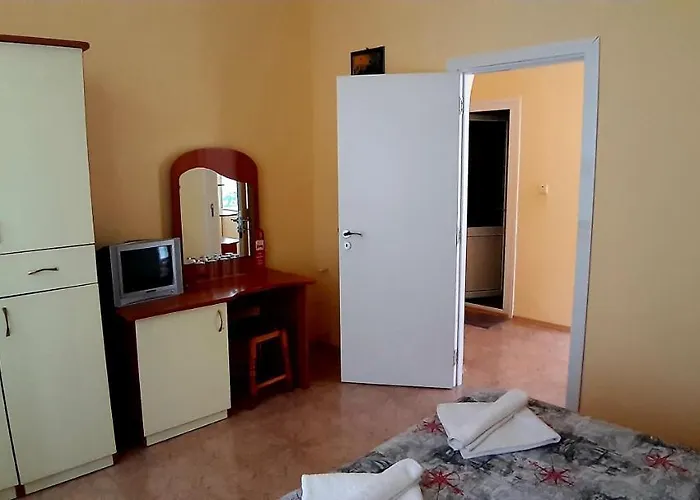 Laguna 2* Китен