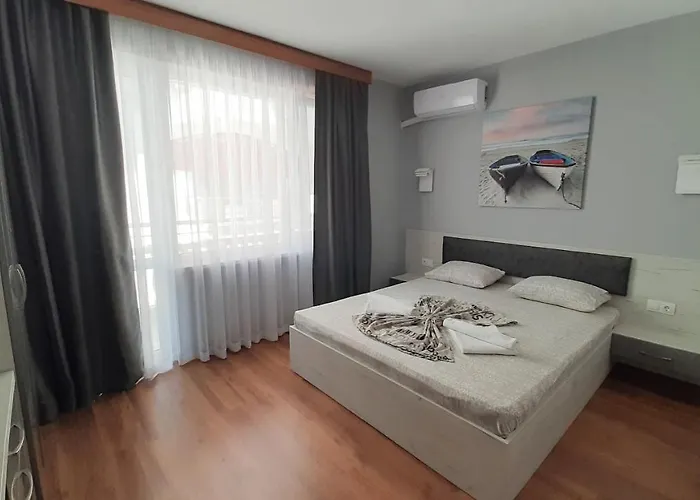 Къща за гости Laguna 2*