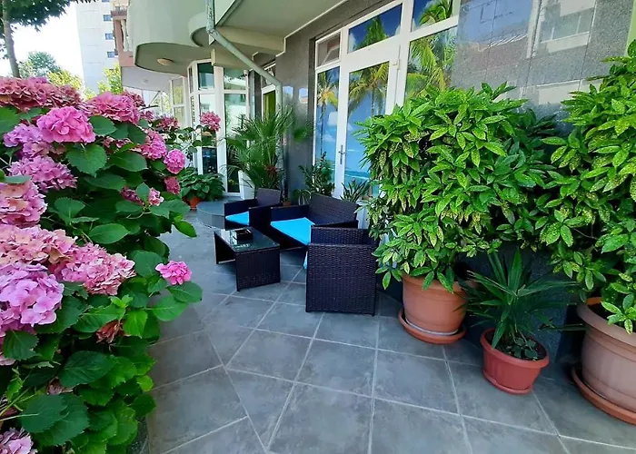 Къща за гости Laguna