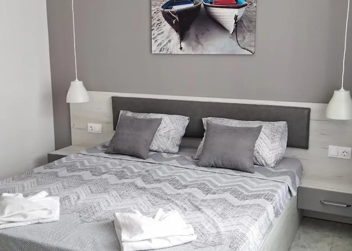 Laguna Къща за гости 2*