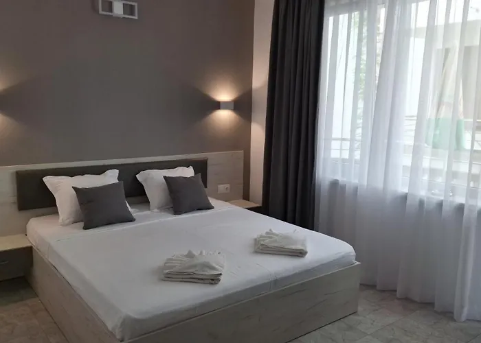 Къща за гости Laguna Китен